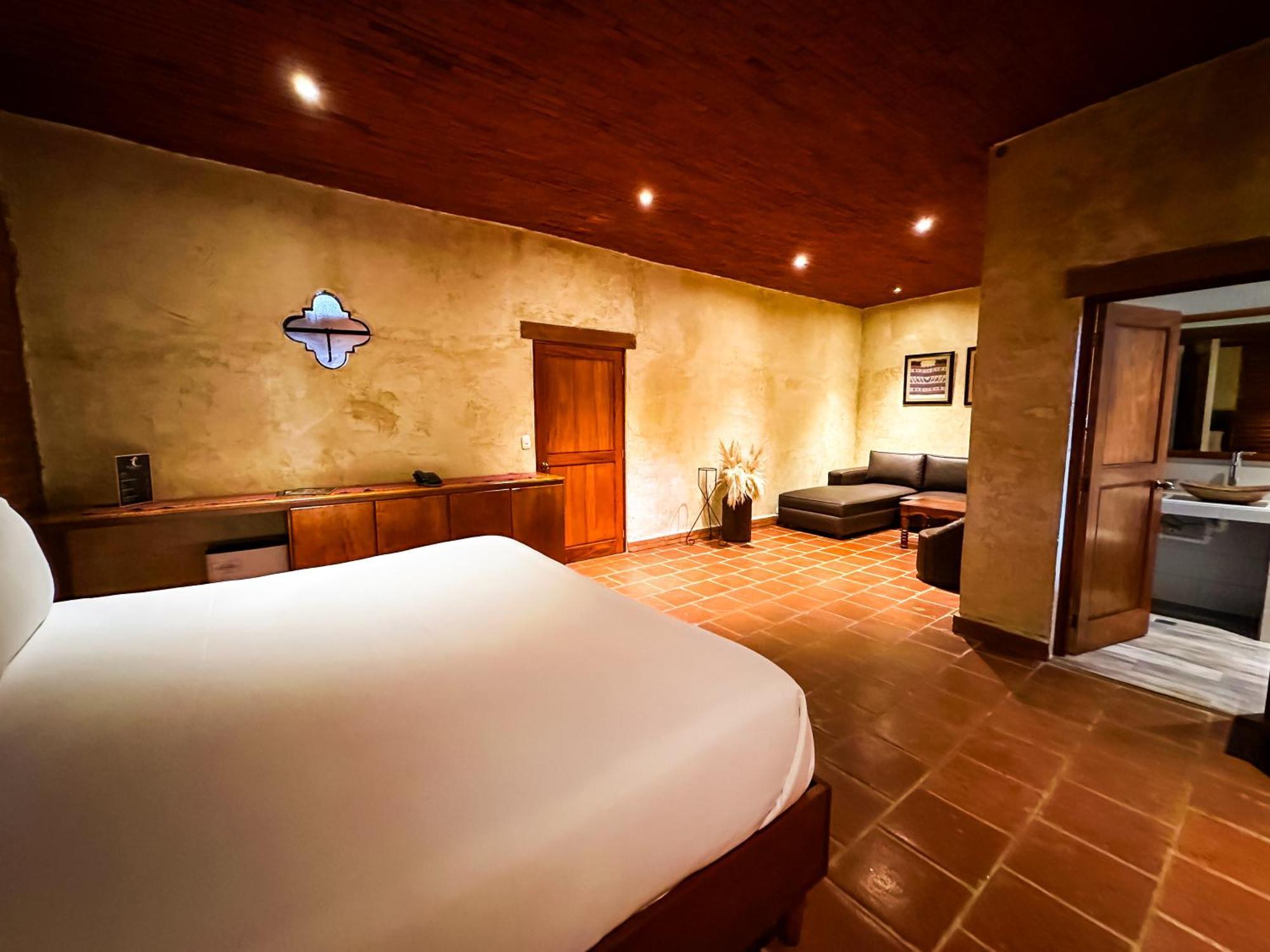 Le Suisse Spa Santa Lucia Milpas Altas Exterior photo